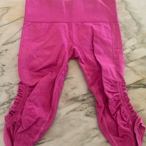 Lululemon Ruched Cropped leggings